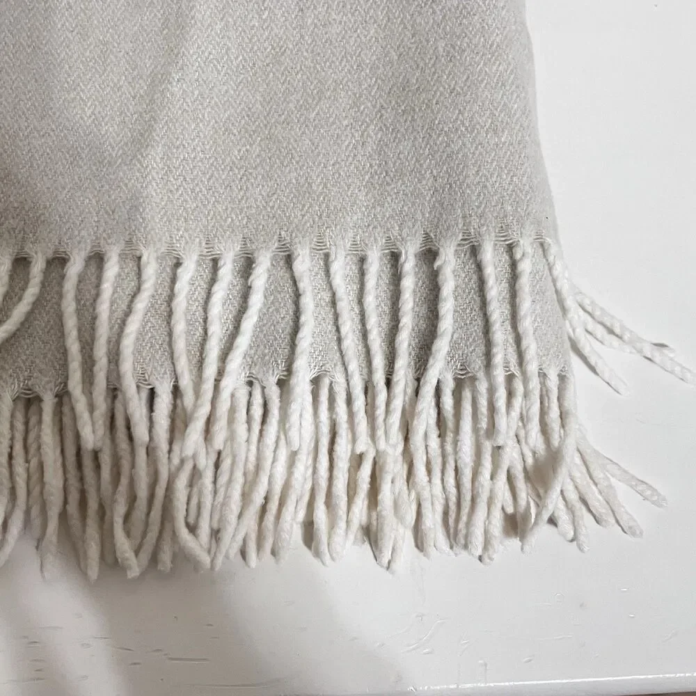 Lands Downunder Italian Herringbone Fringed Cream Throw Blanket Soft Italy